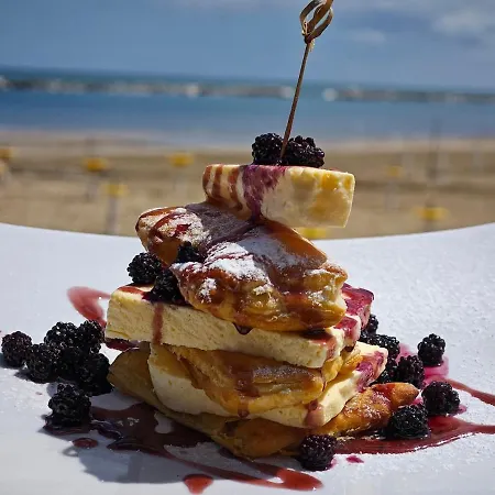 아파트 Fronte Mare 페자로